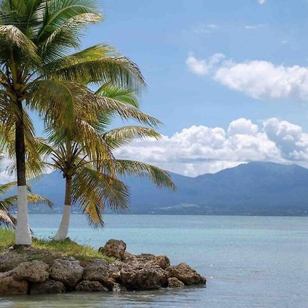 Blue Lagoon Appart En Residence Acces Plage Le Gosier  Buitenkant foto